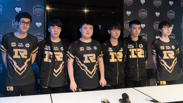 角色扮演 角色扮演