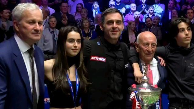 更是精神上 更是精神上