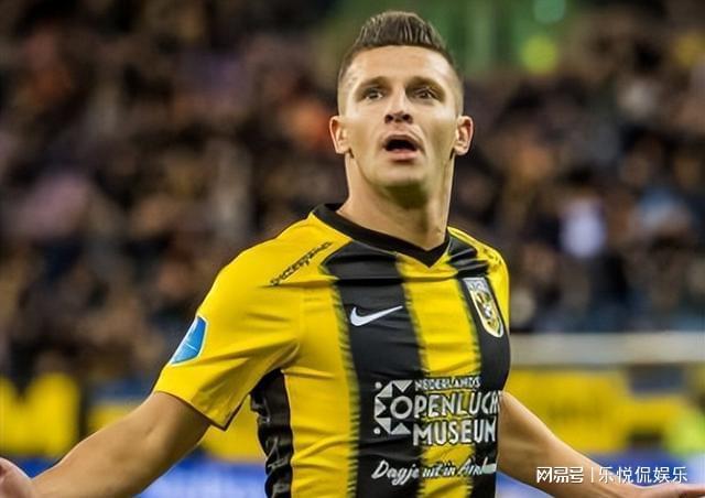 进一步扩宽 进一步扩宽