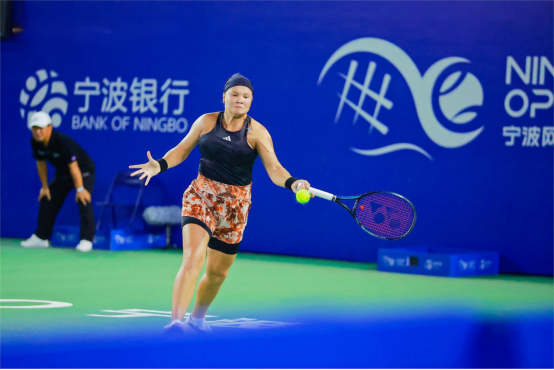 优异表现 优异表现