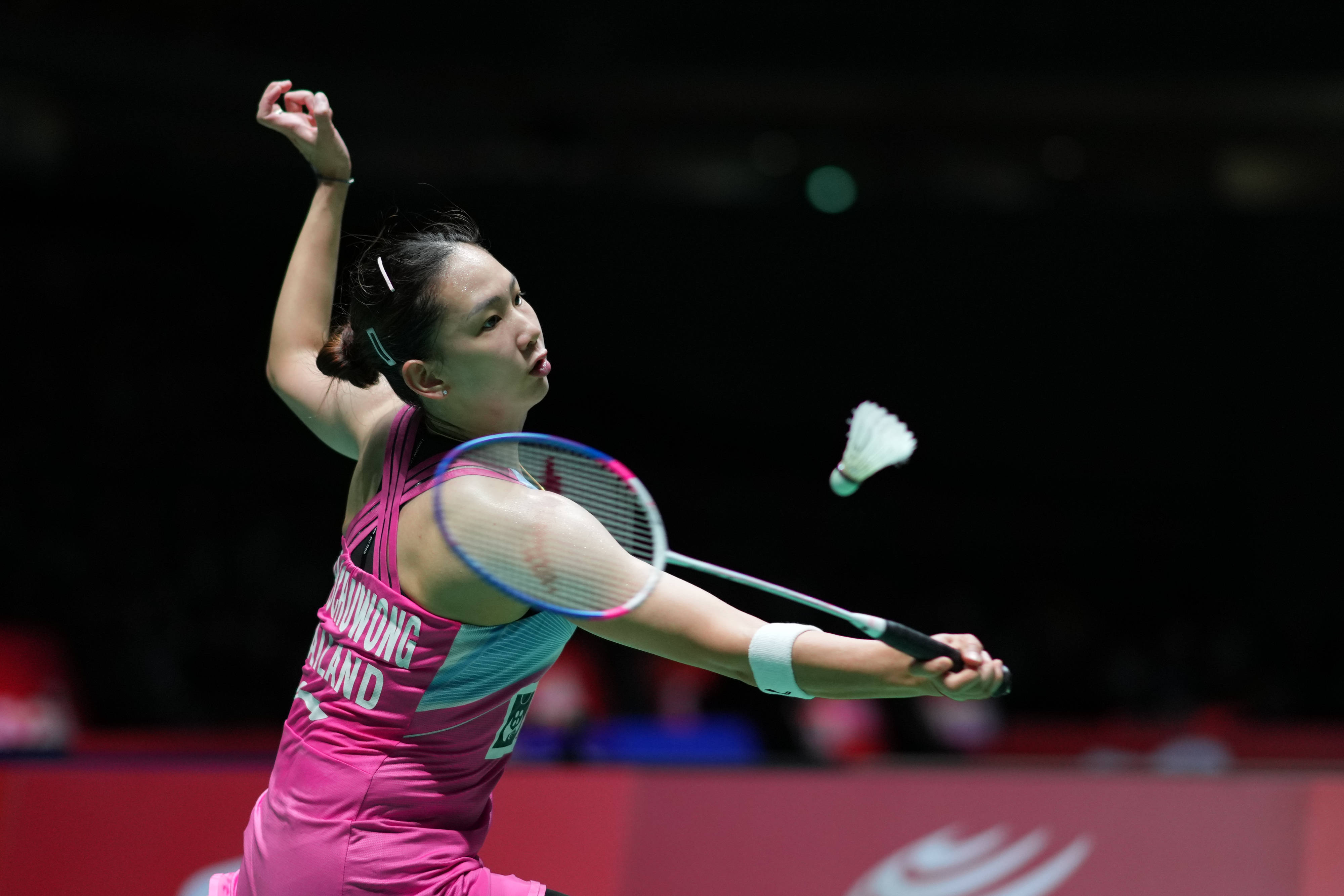 个人单打独 个人单打独