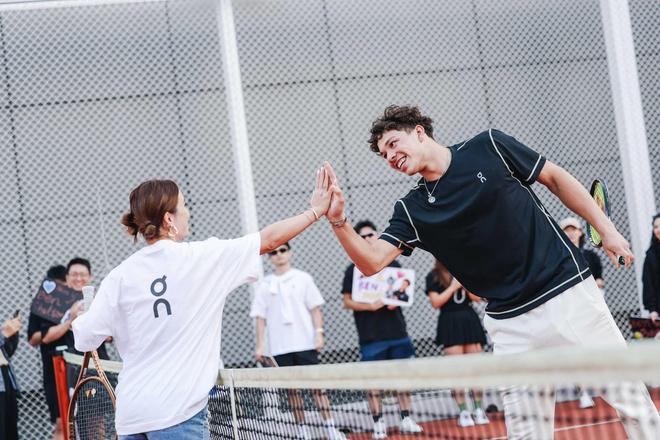 他的身体对 他的身体对